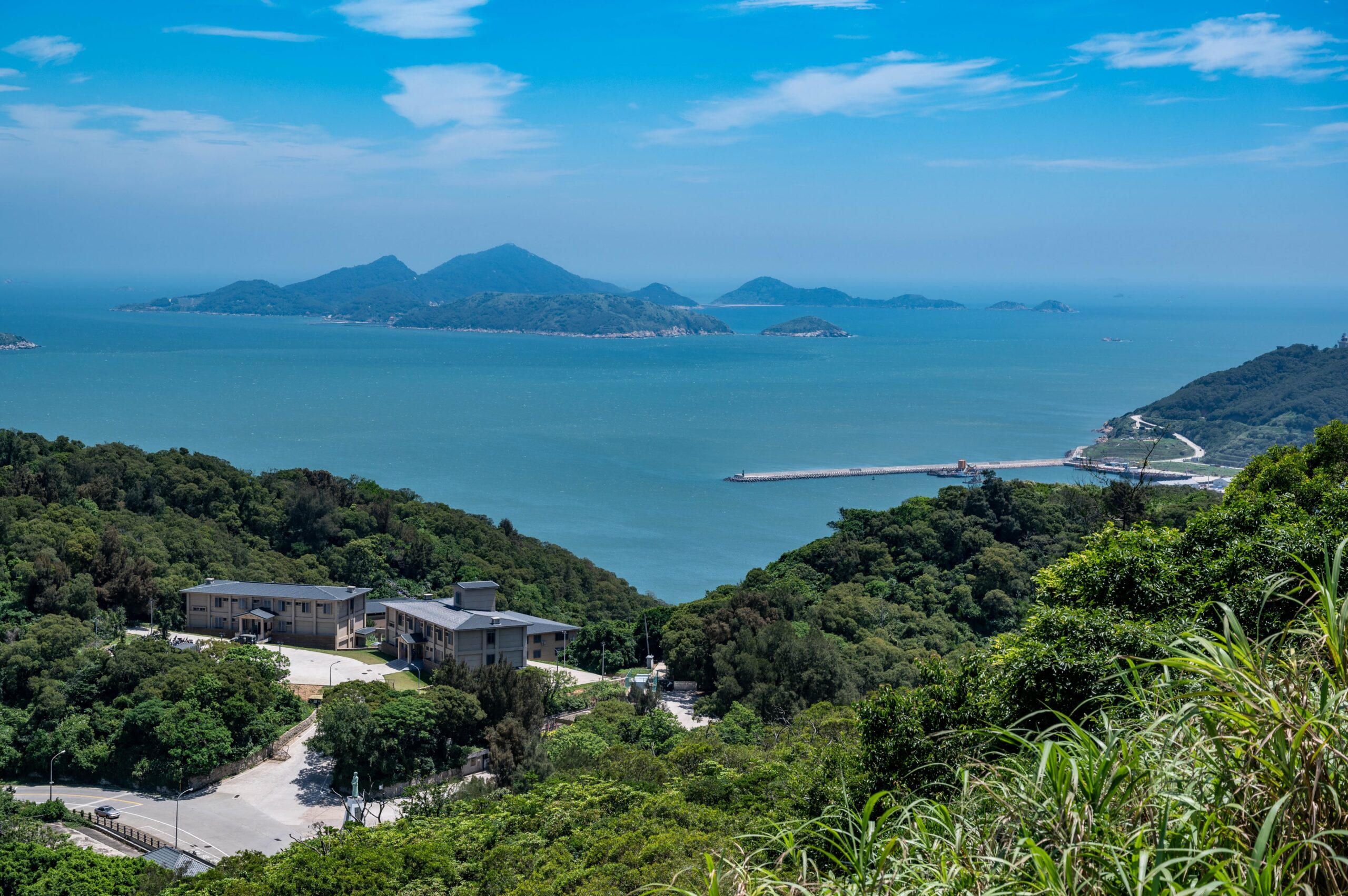 馬祖之旅 2021/5/15 Day8【南竿】雲台山、津沙聚落、鐵堡、勝天公園、媽祖巨神像、印地安人頭岩、八八坑道