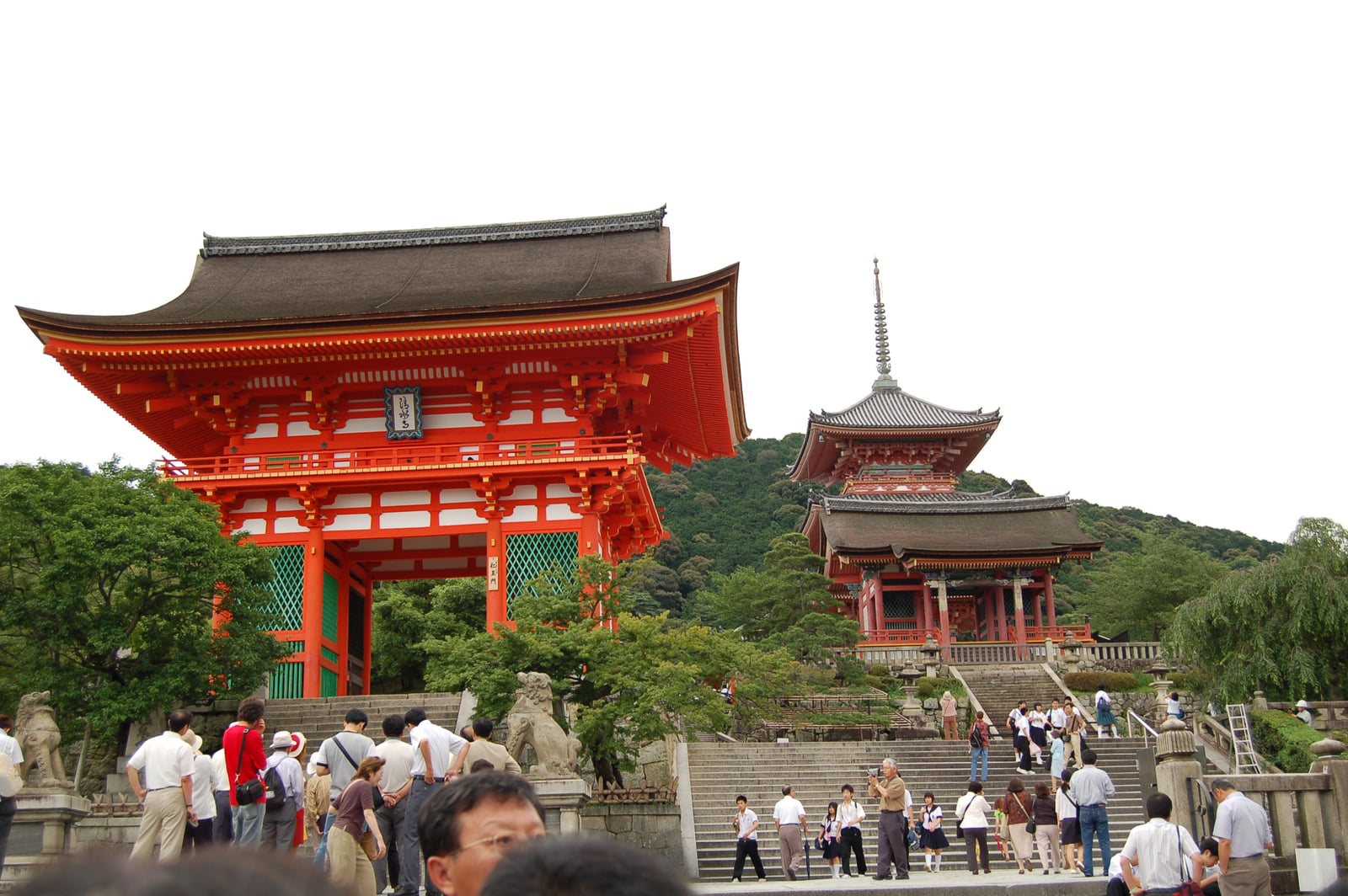 清水寺仁王門與三重塔的朱紅風采｜2006/07 京都/大阪/神戶