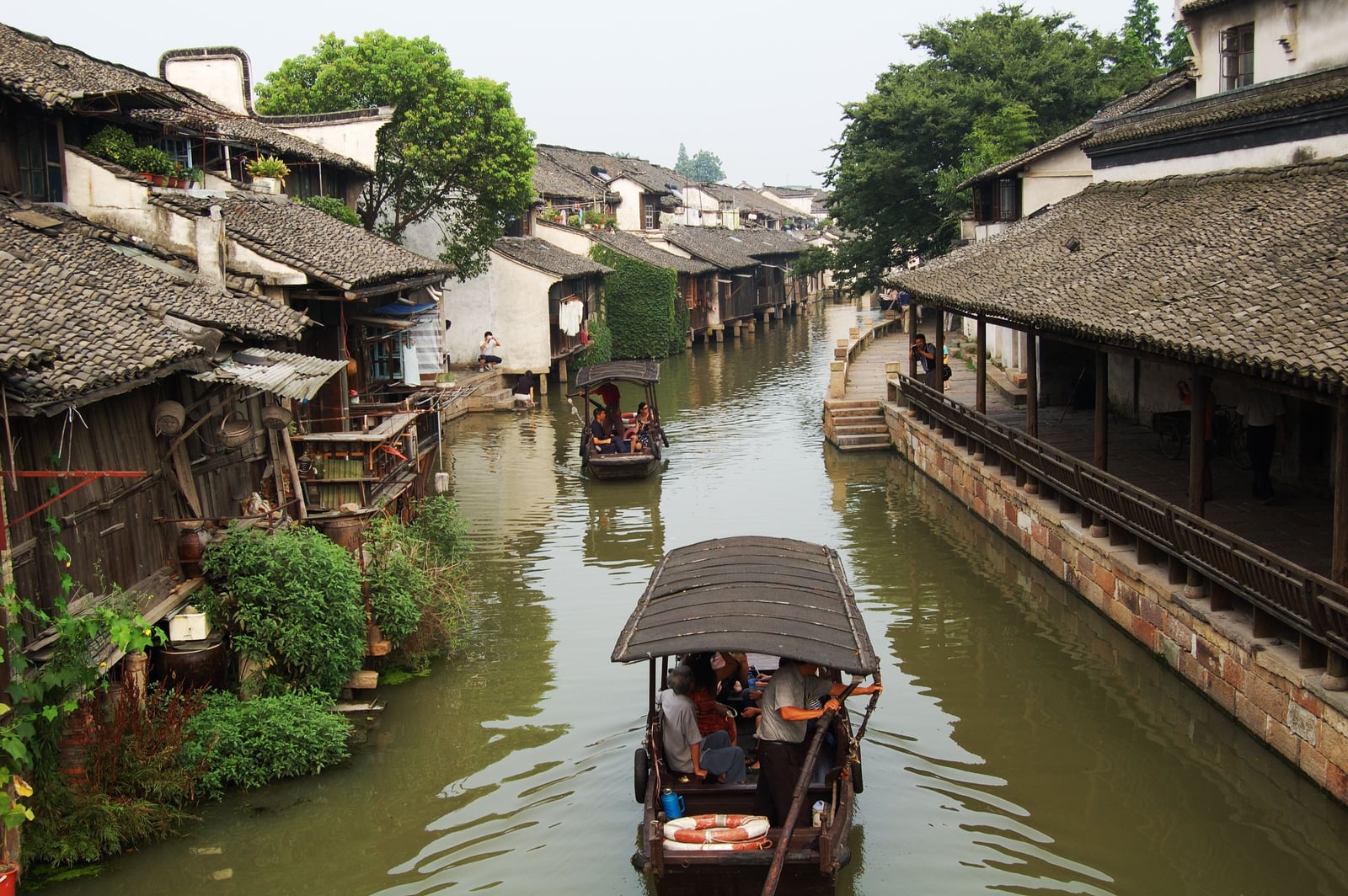 長板茅橋水鄉的悠閒舟影｜2007/07 中國江南