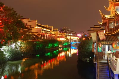 秦淮河畔的璀璨夜色與古風建築｜2007/07 中國江南