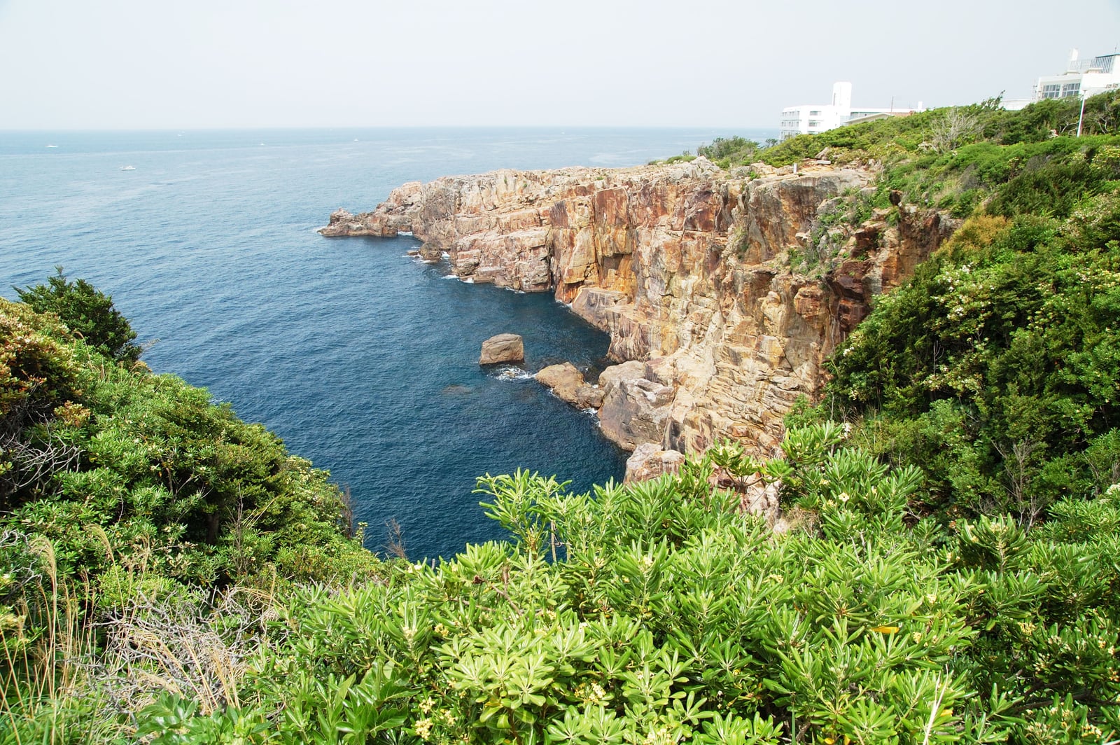 千疊敷壯麗的層疊岩壁與湛藍海景｜2008/05 紀州半島/京阪