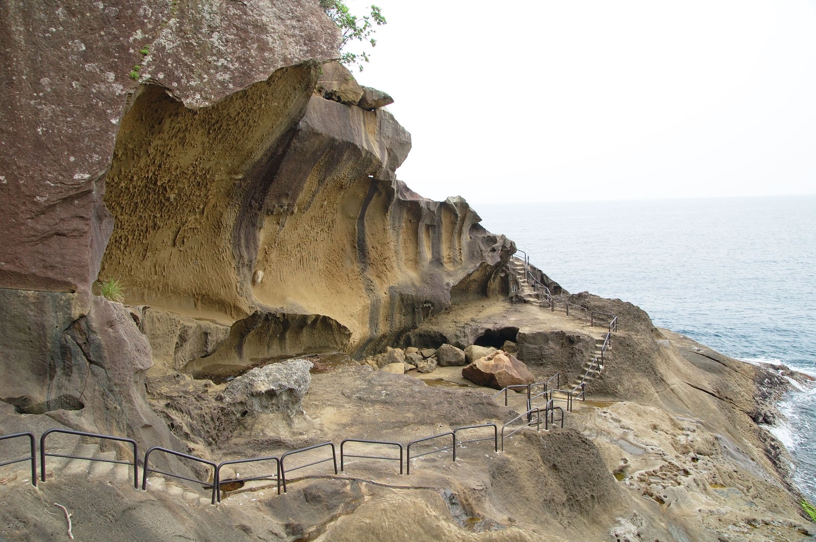 鬼ヶ城潮吹的奇岩海岸步道｜2008/05 紀州半島/京阪