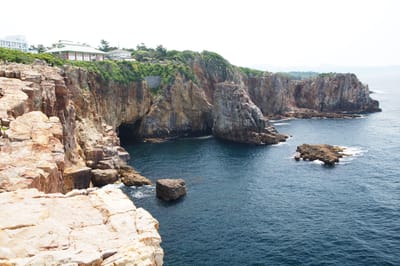 千疊敷壯闊的層疊岩岸與湛藍海景｜2008/05 紀州半島/京阪