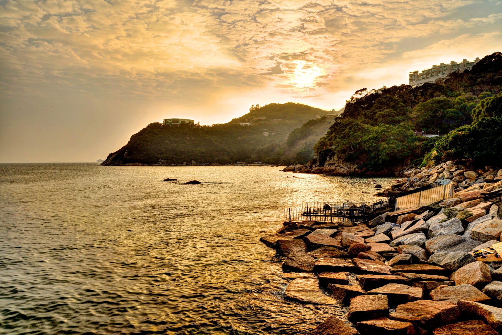 赤柱美利樓海岸的金色夕陽餘暉｜2013-2015 香港
