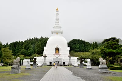 富士平和公園的純白佛塔｜2014/09 關東