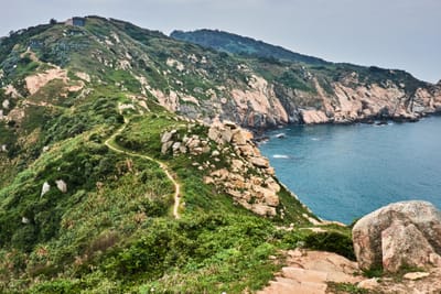 螺山自然步道蜿蜒的山海景觀