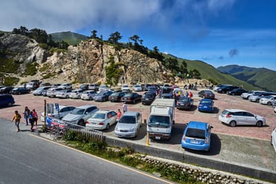 高山景觀停車場的繁忙午後｜2017/09 合歡山