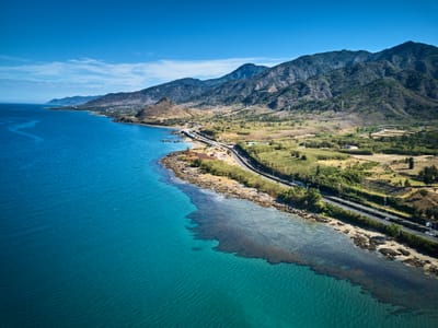 車城鄉小尖山下蔚藍海岸空拍