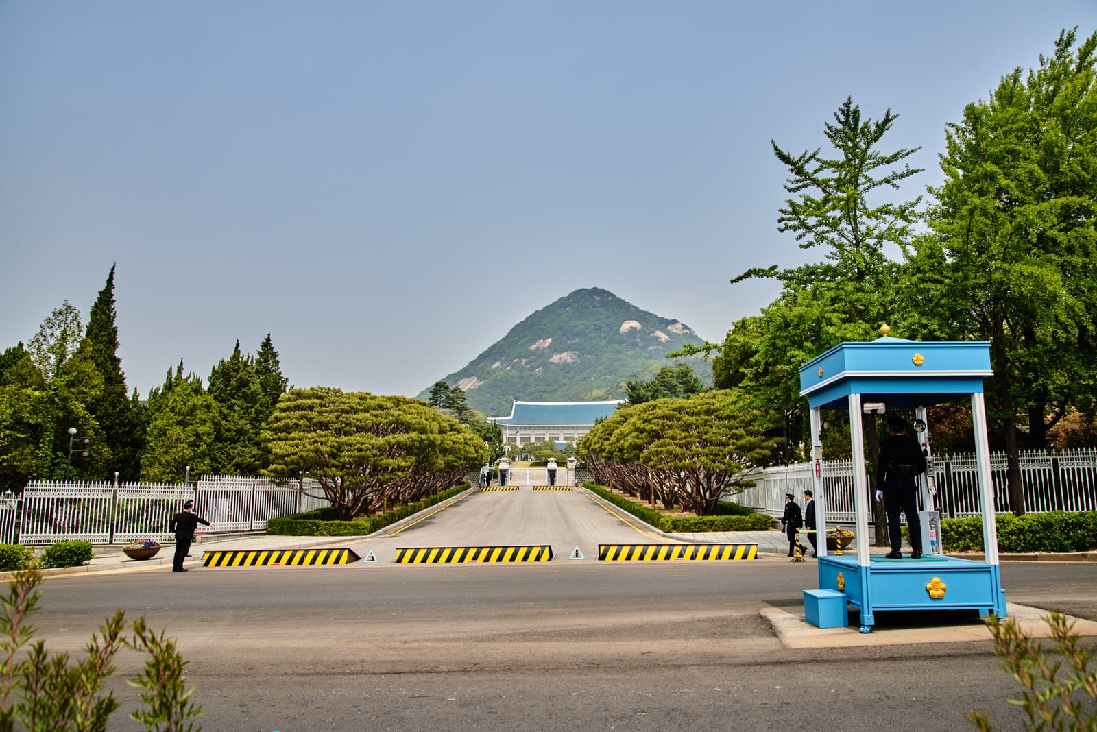 景福宮乾清宮外的青瓦台遠眺｜2018/04+2019/04 韓國首爾