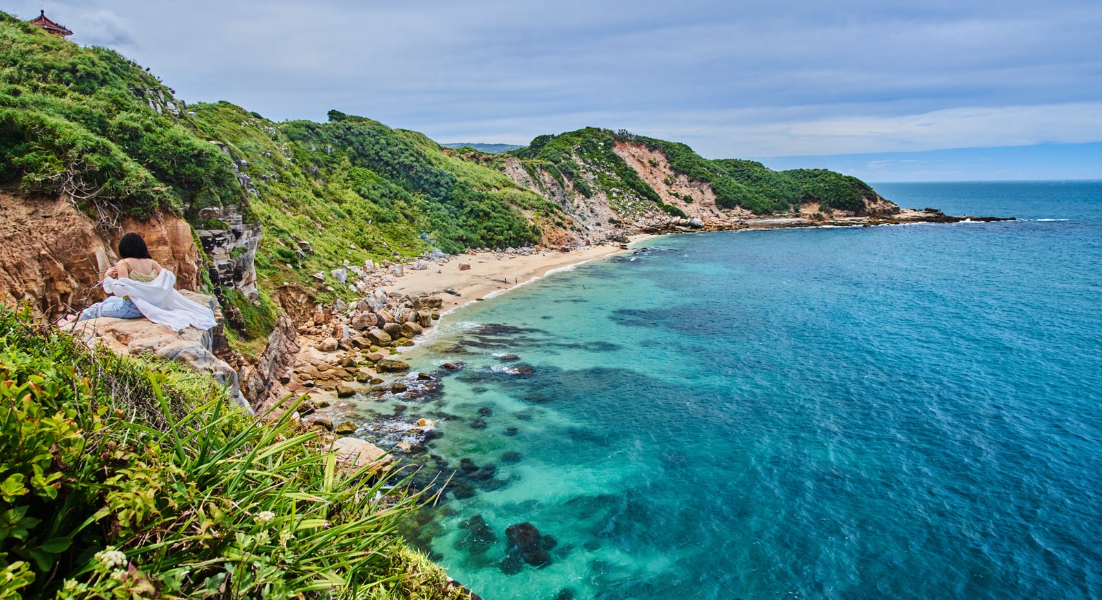 燭臺雙嶼旁的蔚藍海岸與靜謐背影｜2018/07+2017/07 東北角/北海岸