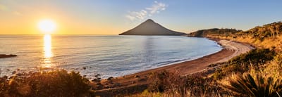 長崎鼻海岸的開聞岳黃昏餘暉