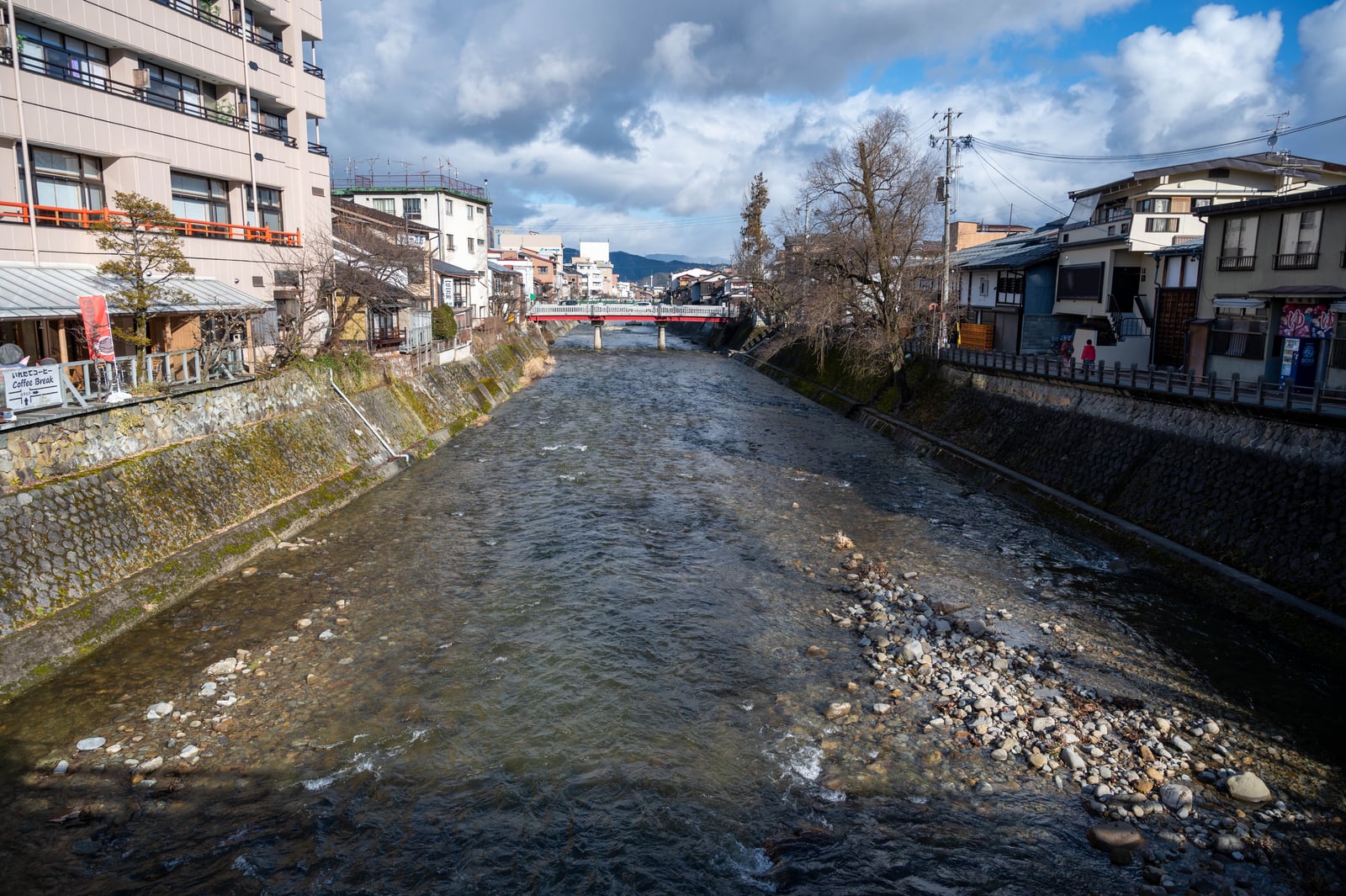宮川流經高山市的清晨河景｜2020/02 合掌村/北陸/名古屋