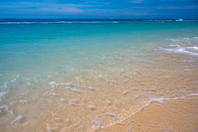 吉貝海上樂園的清澈漸層海景