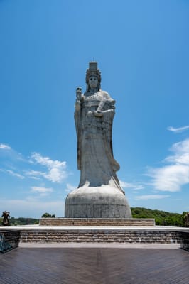南竿媽祖巨神像的莊嚴身影