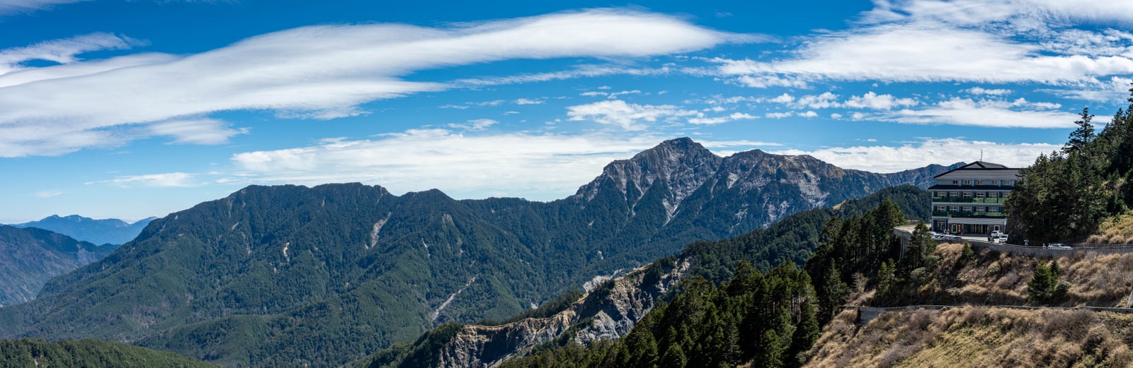 合歡尖山步道眺望奇萊連峰全景｜2025/02 合歡山+福壽山農場