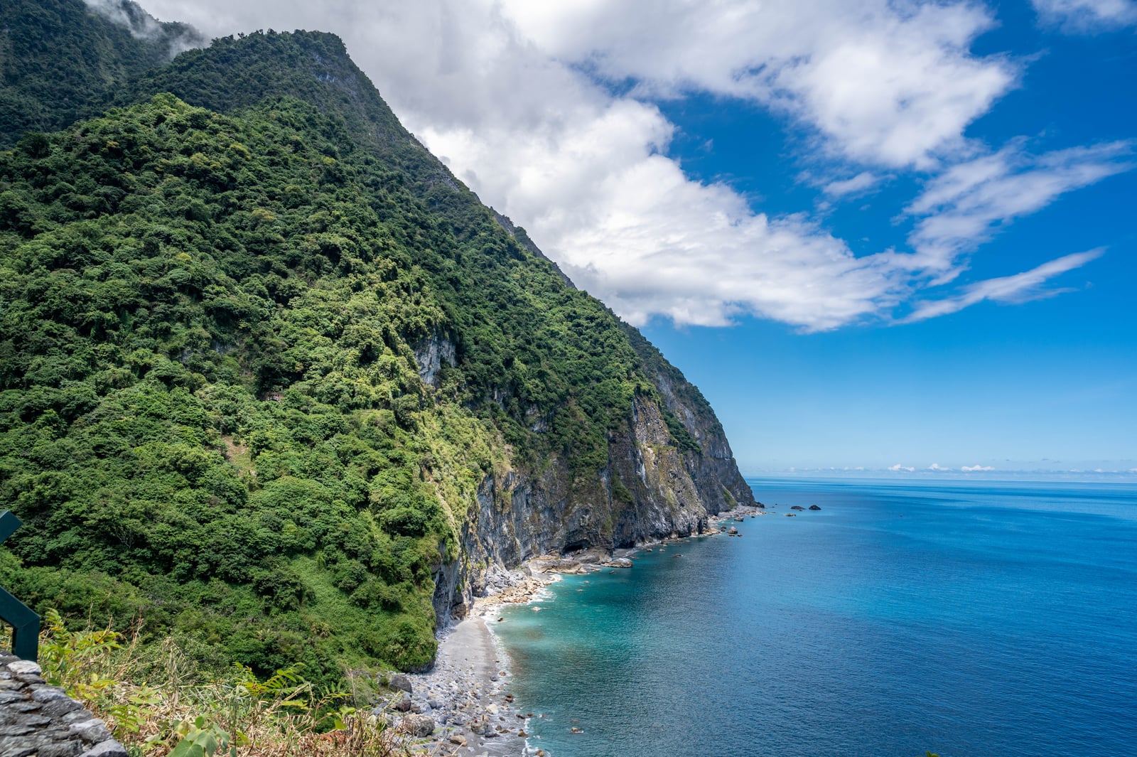 清水斷崖的壯麗山海絕景｜2022/08 花東五日