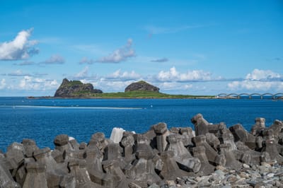 遠眺三仙台與八拱跨海大橋
