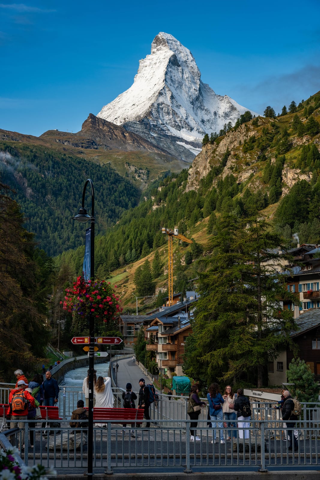 晨光映照下的馬特洪峰壯麗山容｜2024/09 瑞士