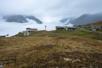 哈帕音樂廳獨特的蜂巢玻璃帷幕建築外觀