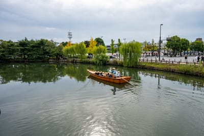 姫路城護城河上的傳統遊船｜2024/10 神戶
