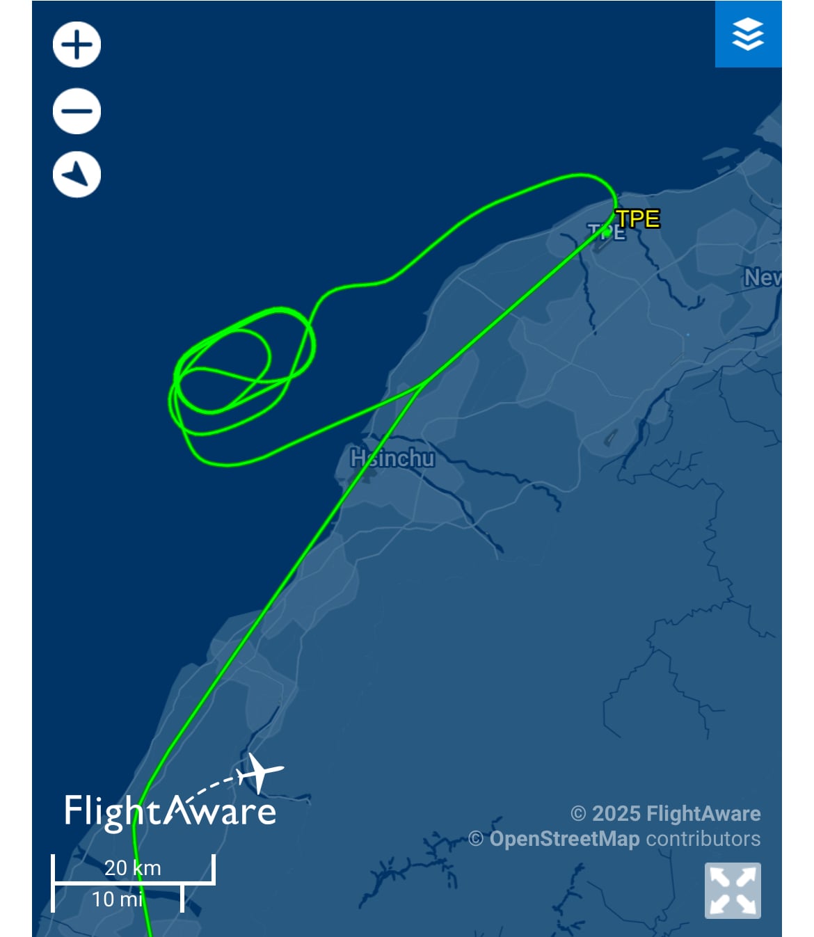 航跡圖顯示飛機在臺灣桃園國際機場外海盤旋｜2025/07 馬來西亞檳城