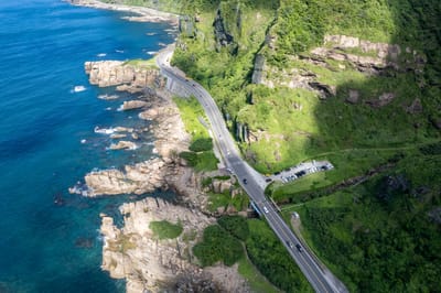 蜿蜒濱海公路與壯麗岩岸風光｜2025/08 鼻頭角/龍洞/南雅奇岩/水湳洞