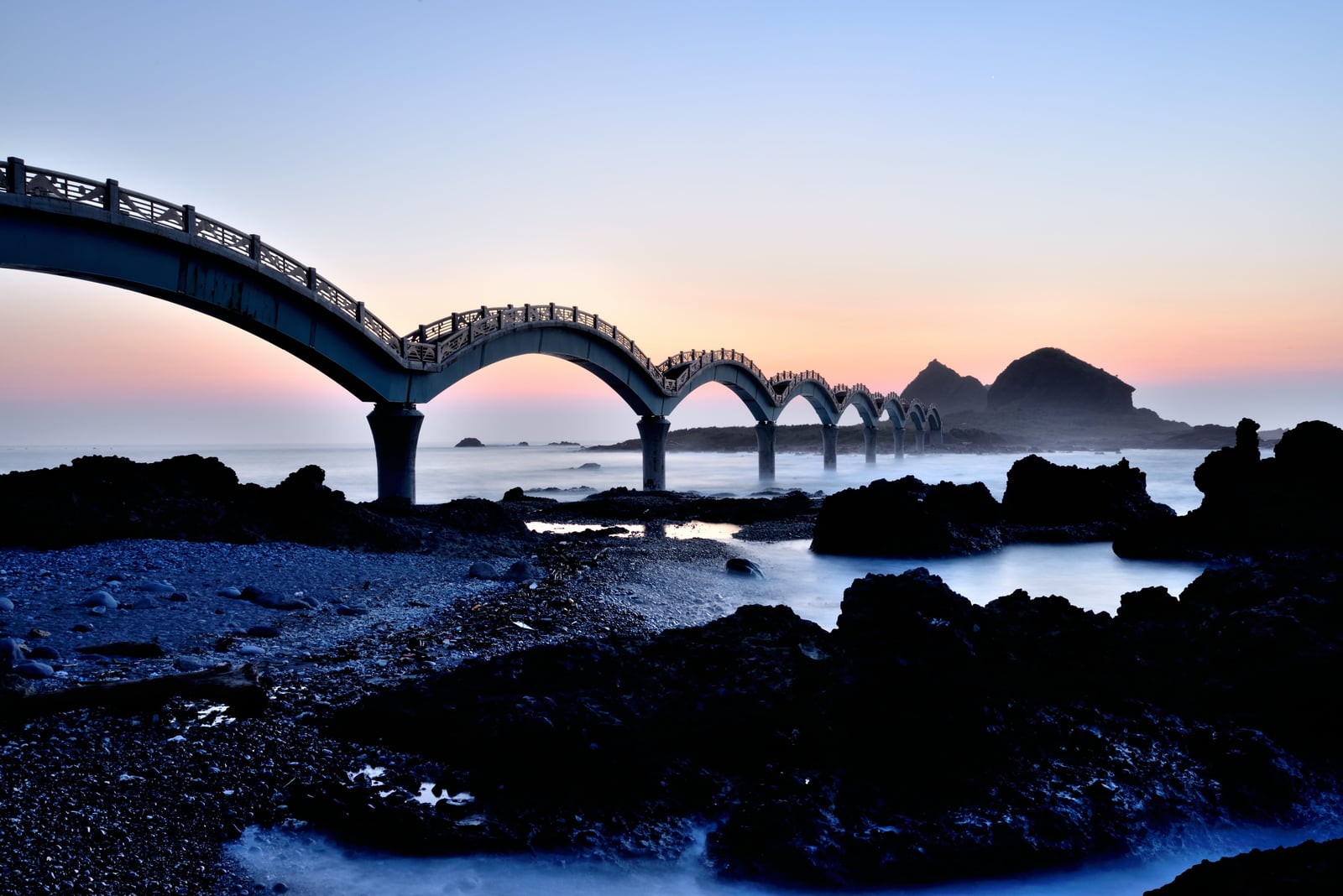 晨光中的三仙臺跨海步橋｜國內本島（北/中/東部）